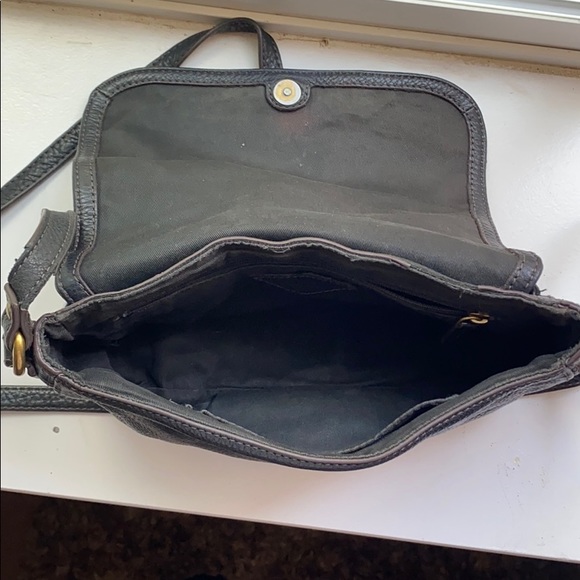 Black Fossil Purse - Picture 2 of 3
